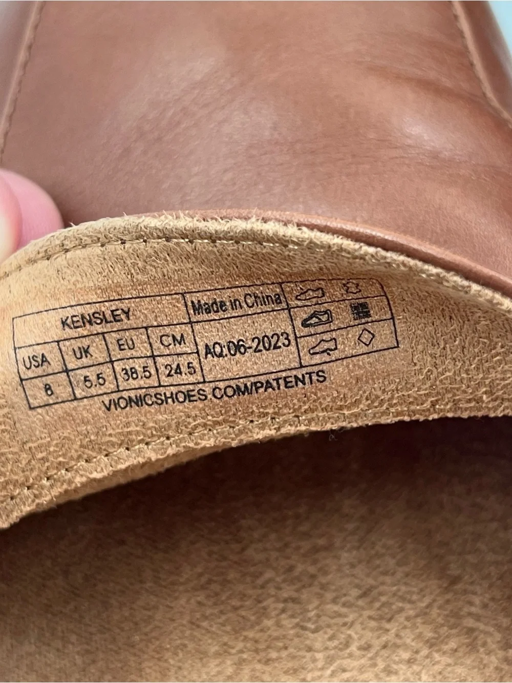Vionic Women’s Kensley Slip On Flats Brown Nappa Leather Size 8 Comfort Preppy